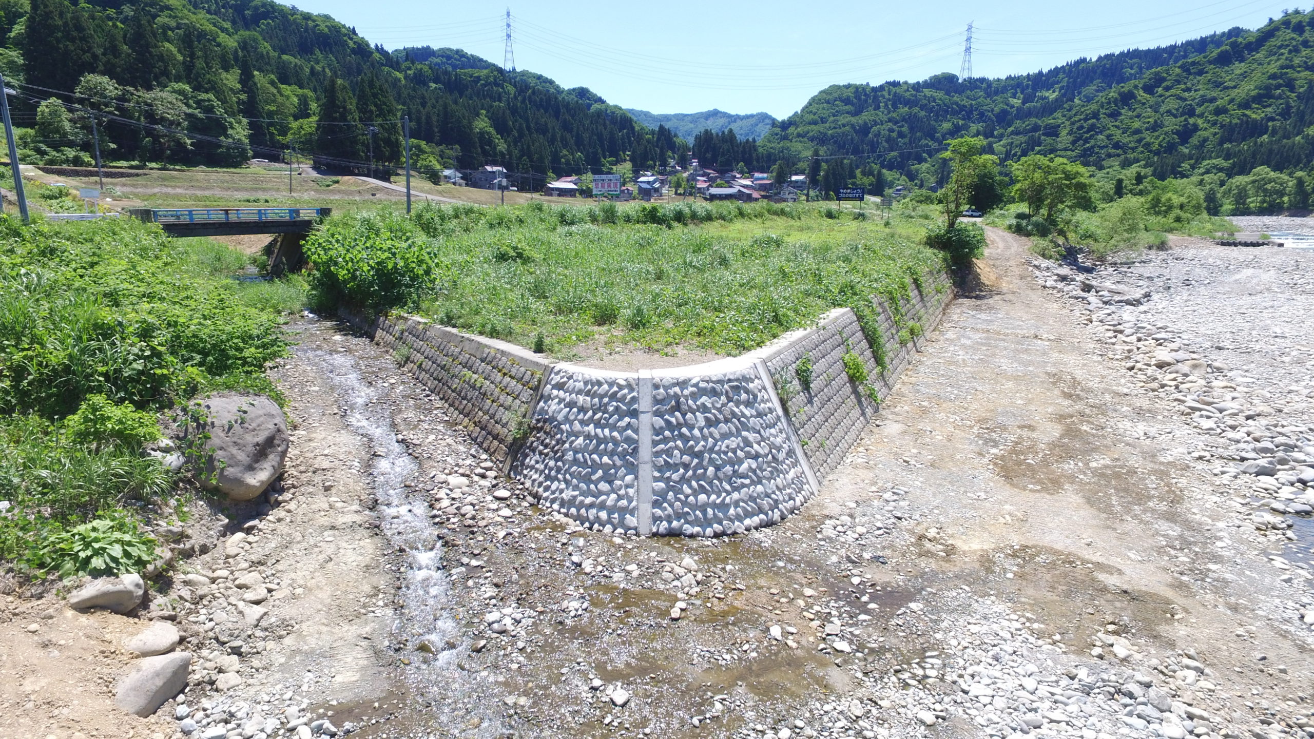 一級河川清津川災害復旧工事（西田尻地区・東田尻地区）