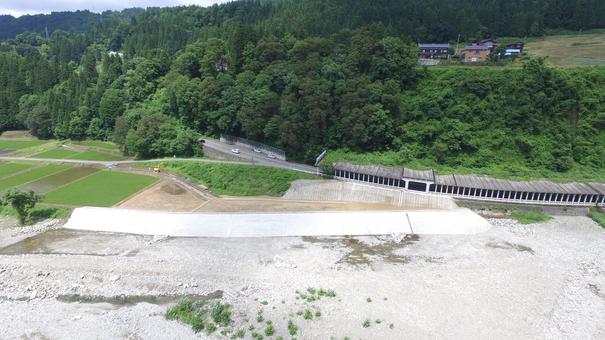 国道353号・一級河川清津川災害復旧工事（程島）