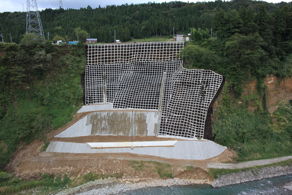 十日町市宮沢地内法面災害復旧工事